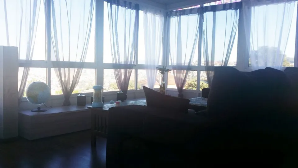 CASA INDEPENDIENTE DE 2 PLANTAS CON INCREIBLES VISTAS A LA RIA