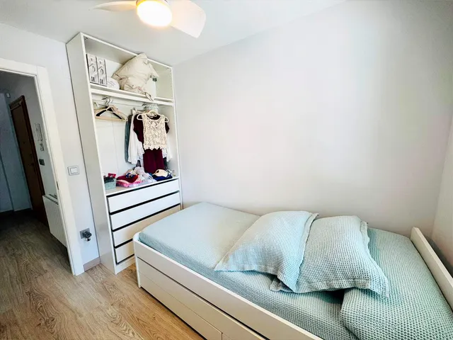 Alquiler de temporada apartamento con reforma integral — 12
