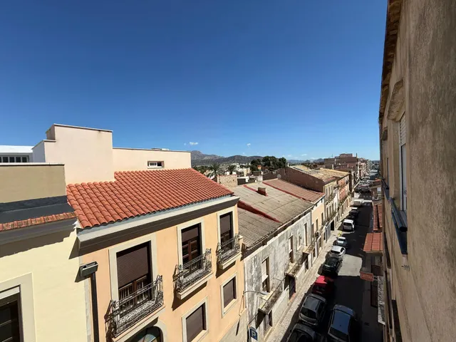 PISO DE 2 DORMITORIOS EN EL CENTRO DE NOVELDA – LUMINOSO Y CON VISTAS DESPEJADAS — 18