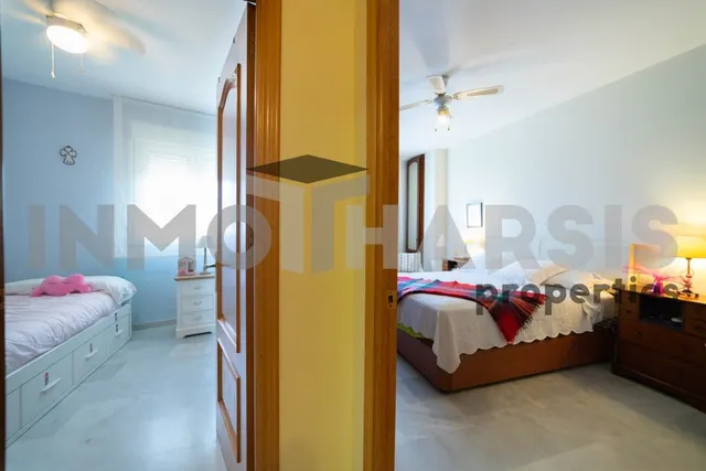 SE VEDE PISO EN PUERTO ALMERIA — 34