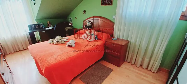 CHALET CON PISCINA PRIVADA. MERUELO. — 19