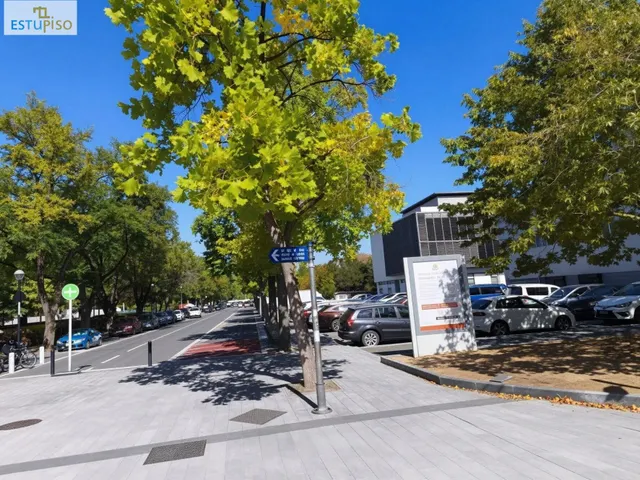¿PAGAR ALQUILER O INVERTIR? PISO JUNTO A LAS UNIVERSIDADES--67m2-Amplia Cocina-Salón-2hab-Baño con ducha — 37
