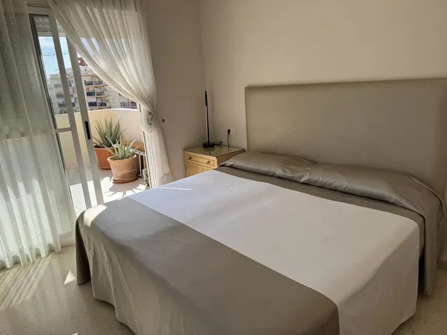 Ático 4 habitaciones 145m² en venta - Zona Las Mesas — 10