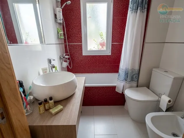 REFORMADO APARTAMENTO A 50 M DE LA PLAYA DE LA ISLA — 20