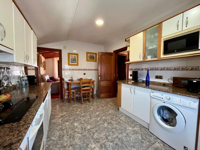 4 Apartamentos Turísticos en Venta a 800 m de la Playa de Somo — 49