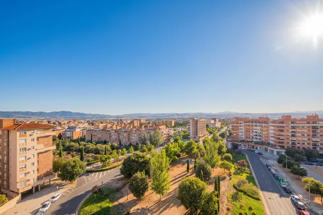 Exclusivo atico en residencial gran parque  en venta de 4 dormitorios en el barrio albayda — 38