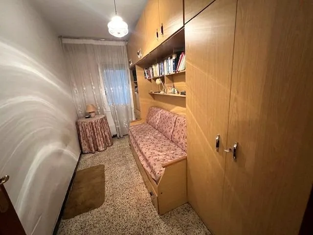 PISO  CON PARKING EN VENTA EN ESPLUGUES , C/ VIDAL I RIBAS — 13