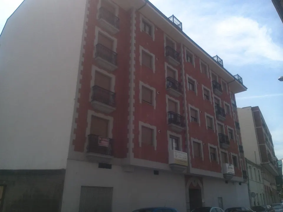 LOCAL COMERCIAL EN BEMBIBRE