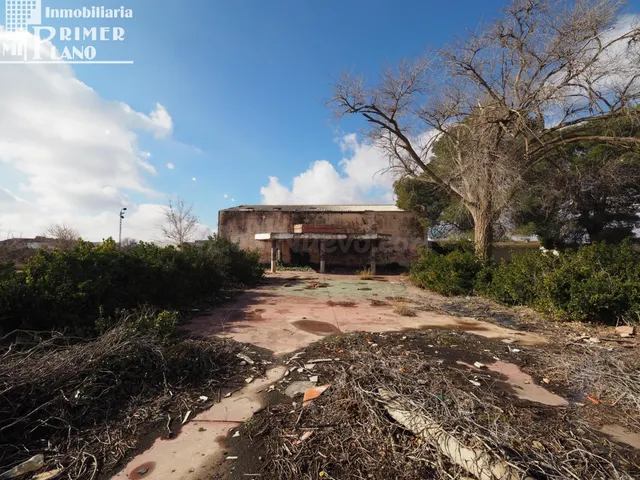 Se vende terreno rustico con contruccion en la zona de Juan 