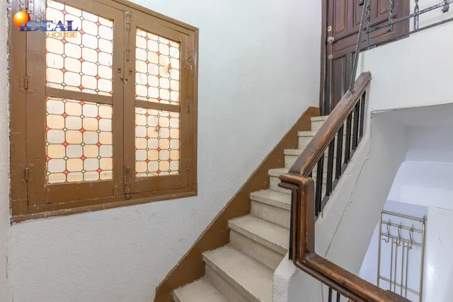 Edificio en venta completo junto a Gran Vía- Bajo Albaicín — 10