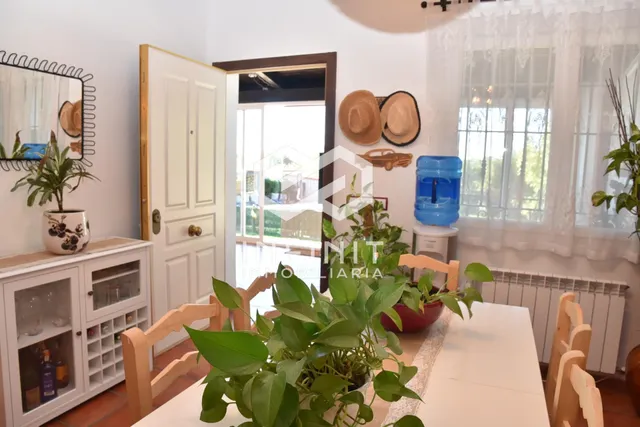 Una casa que impresiona por fuera y enamora por dentro... ¡IMAGINA TUS VERANOS AQUÍ! Piscina, barbacoa, pérgola y zona chill out — 21