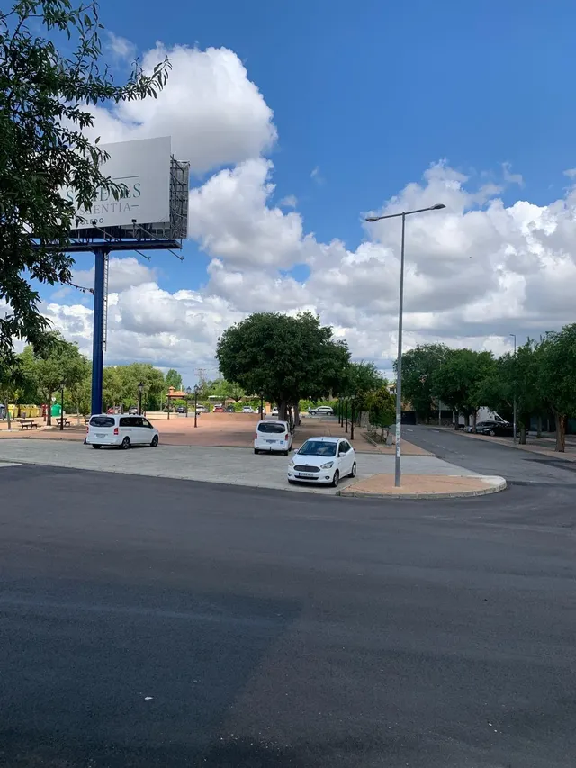 local comercial centro comercial las nieves — 16