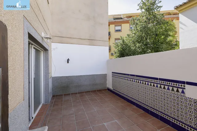 DÚPLEX EN VENTA EN OGIJARES – AMPLITUD, COMODIDAD Y ESPACIOS EXTERIORES — 8