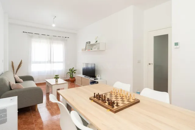 ✨ Piso seminuevo de 2024 con terraza privada junto al Puerto