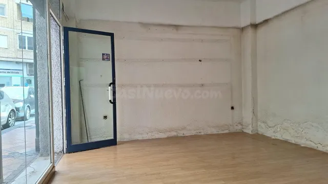 LOCAL COMERCIAL EN PLENO CENTRO DE MURCIA EN UBICACIÓN PREMI - foto 5