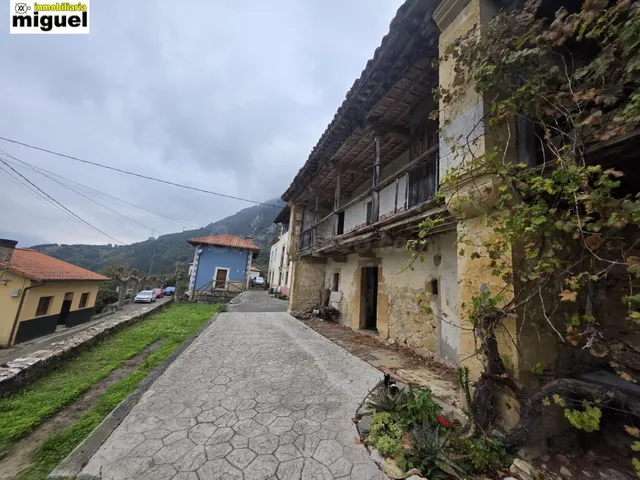 Se vende casa para reformar en Narganes, Peñamellera Baja - foto 3