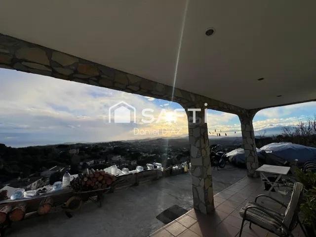 Casa con increíbles vistas. - foto 3