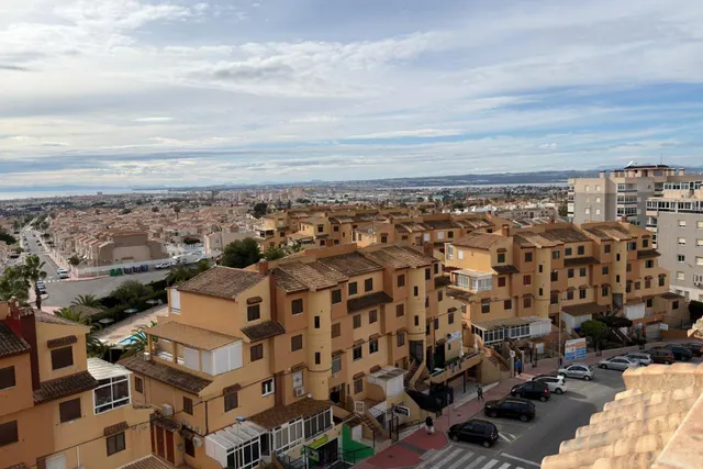 ÁTICO EN TORREBLANCA CON PARKING, PISCINA COMUNITARIA Y VISTAS DESPEJADAS! — 17