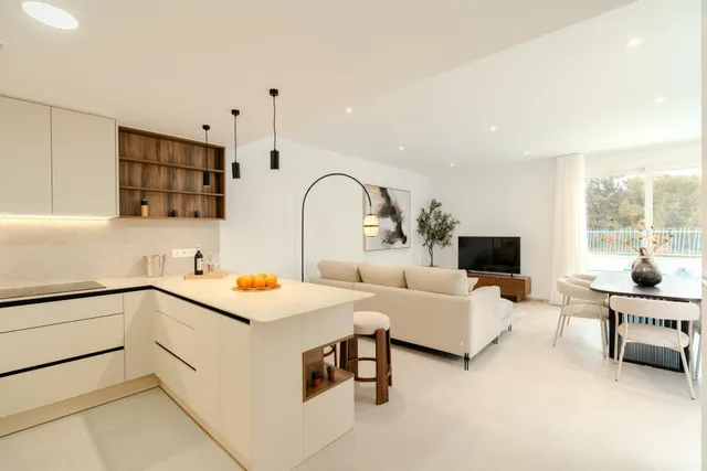 Chalet pareado en venta con piscina privada  en Los Alcázares — 3