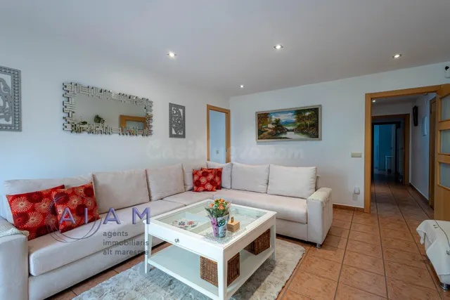 Fantástico piso en Pineda-Poble Nou — 3