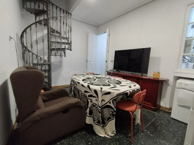 HABITACIÓN CALLE MENACHO — 4