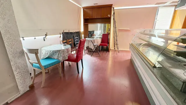 LOCAL COMERCIAL EN ALQUILER EN GARRIDO NORTE, SALAMANCA. Urb - foto 3