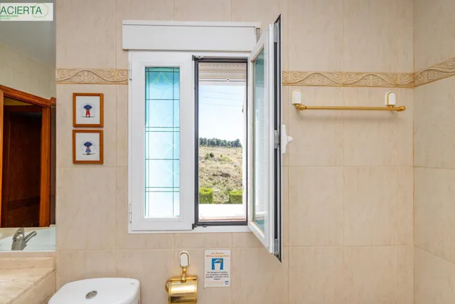 ✨ Espectacular chalet con piscina y vistas impresionantes — 43