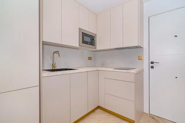 Edificio premiun gran lujo  nuevo totalmente reformado y equipado con mobiliario exclusivo  en el centro de Granada — 50