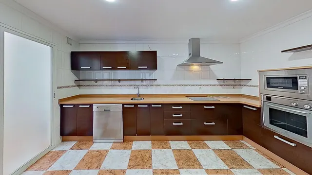 Casa amplia y luminosa con gran cochera en La Fabriquilla - foto 5