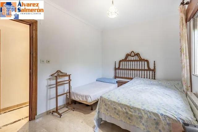 Espectacular Chalet en Ogijares - Ideal para Familias — 20