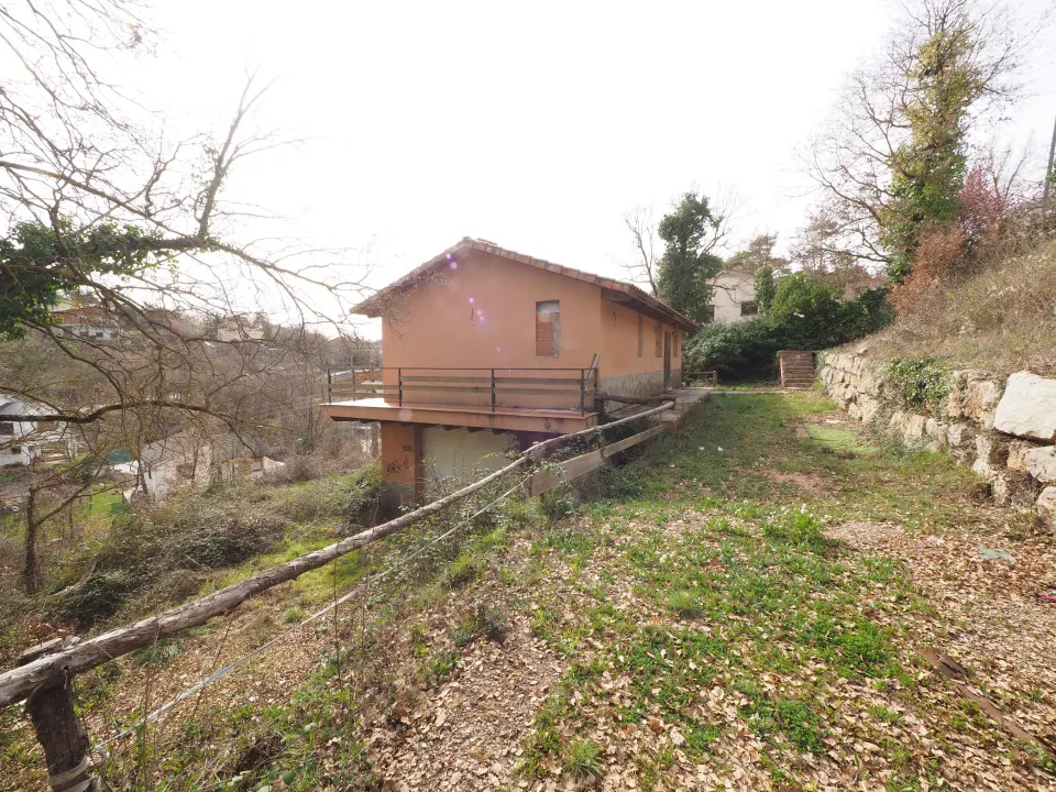 SE VENDE CASA UNIFAMILIAR AISLADA EN MOIA