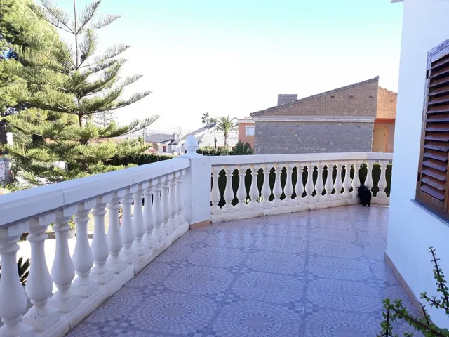 GRAN CHALET EN LA MEJOR ZONA DE CALICANTO — 5
