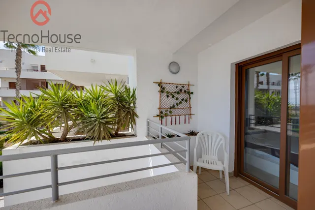 Moderno Piso en Residencial Terrazas De Campoamor con Vistas al Mar — 21