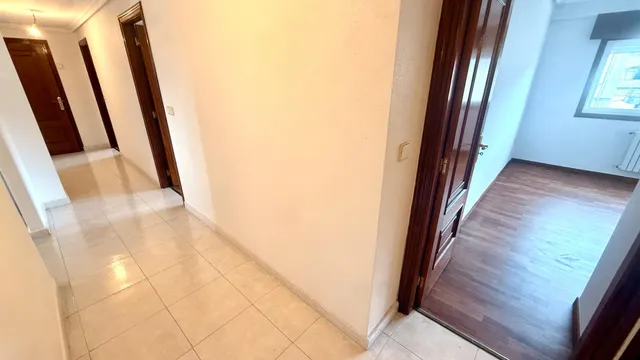 Piso de calidad en venta en el corazón de Maceda con Garaje. 140 m2 útiles. Entrar a vivir. — 21