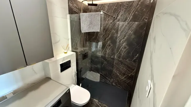 Apartamento con vistas al mar, piscina y licencia turística en La Mata, Torrevieja — 11