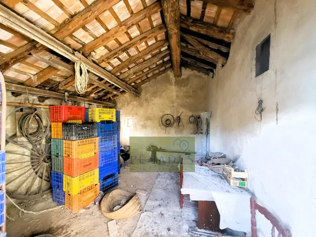 PARCELA CON PEQUEÑO REFUGIO PARA RESTAURAR — 6