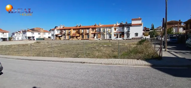 SOLAR URBANO 524 M2 JUNTO BASE AÉREA ARMILLA — 3