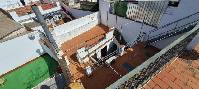 Amplia vivienda con terrazas y azotea privada en Brenes, a solo 20 minutos de Sevilla!! — 32