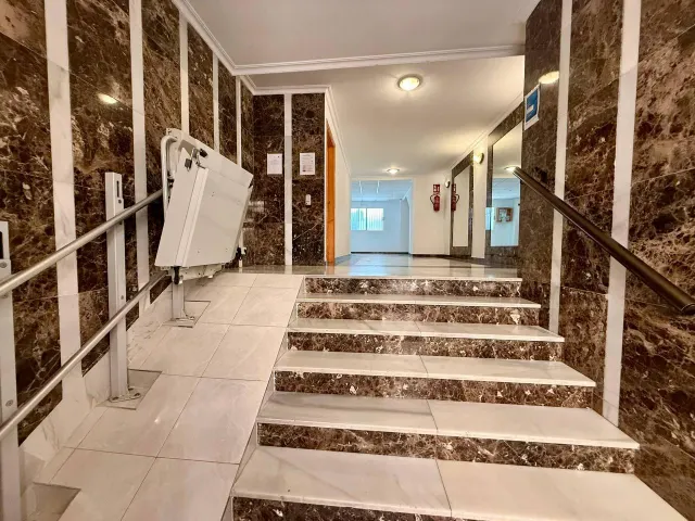 Apartamento reformado en La Mata a solo 120 m del mar — 32
