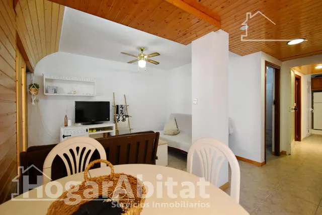 REFORMADO, ACOGEDOR CON TERRAZA EN PRIMERA LÍNEA DE PLAYA — 15
