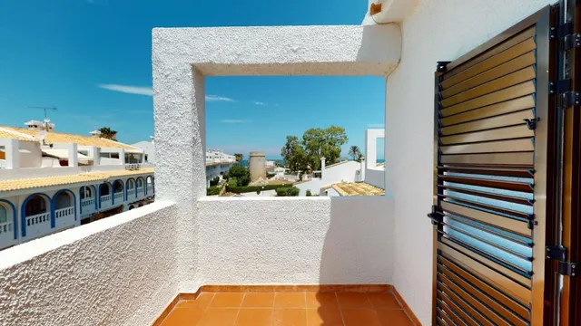 Apartamento dúplex en la playa de Almadrava — 28