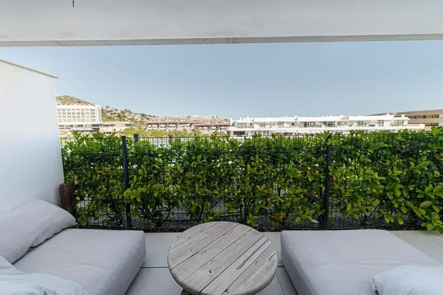 Apartamento 2 habitaciones 101m² en venta - Centro — 24