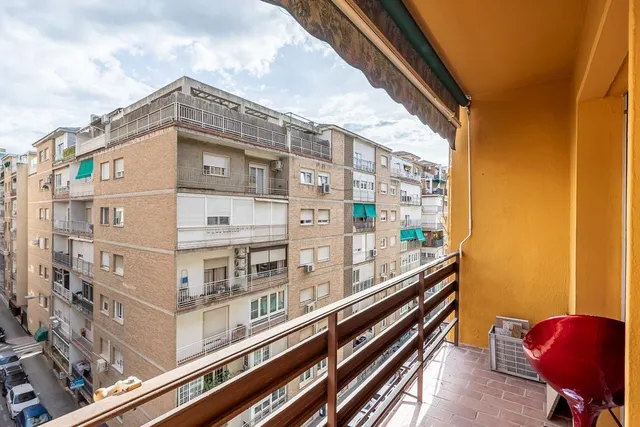 Piso amplio y luminoso en Ronda–Arabial — 3