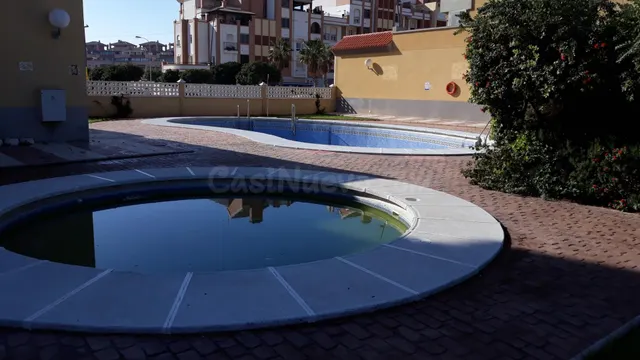 Ático en Venta con Amplia Terraza y Vistas al Mar en Las Sal - foto 5