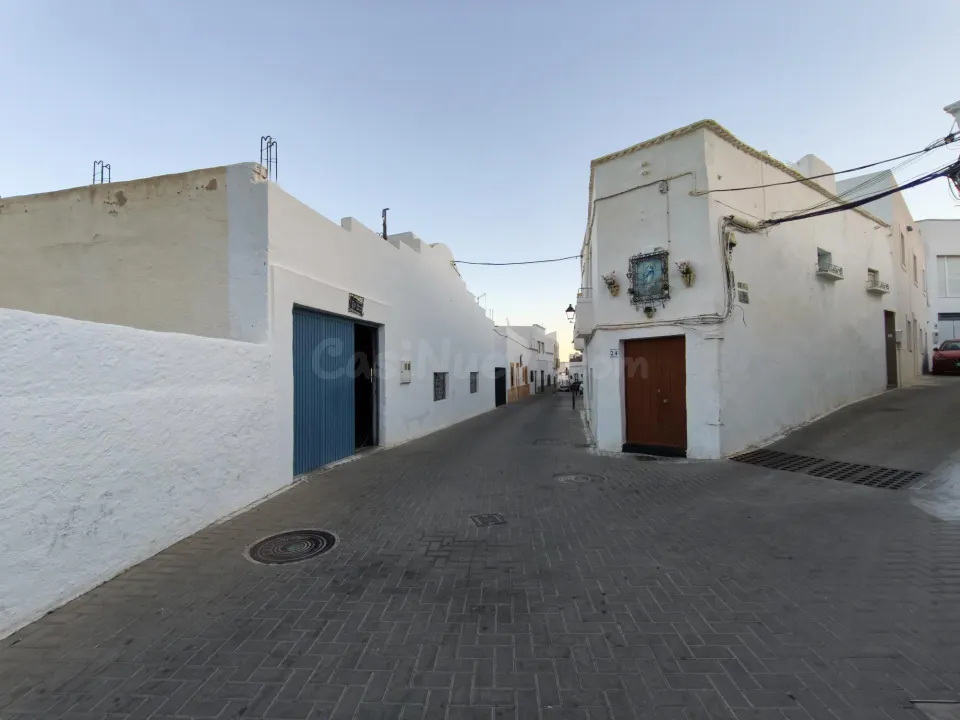 CENTRICO LOCAL COMERCIAL EN NIJAR