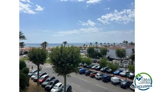 Apartamento de playa en la hermosa Costa Brava directamente  - foto 4
