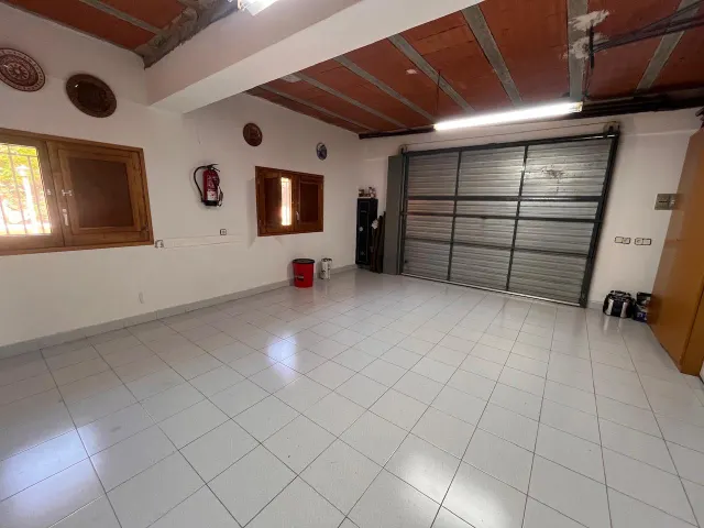 Casa Independiente de Ensueño en Sant Salvador de Guardiola — 24