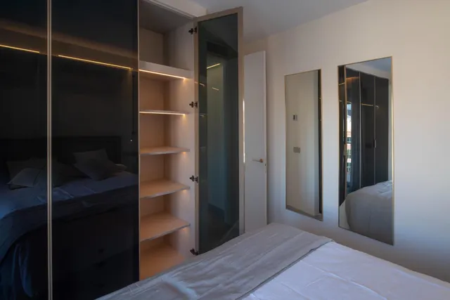 PISO TOTALMENTE REFORMADO EN LA MEJOR ZONA DE MÁLAGA — 50