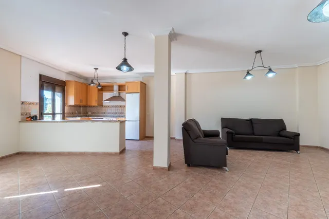 MAGNÍFICA CASA CON ENCANTO EN LA PRECIOSA ZONA DE TRASSIERRA — 14