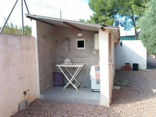 SE VENDE CHALET EN BUEN ESTADO EN MONFORTE DEL CID EN LA ZONA DEL FONT DEL LLOP — 9